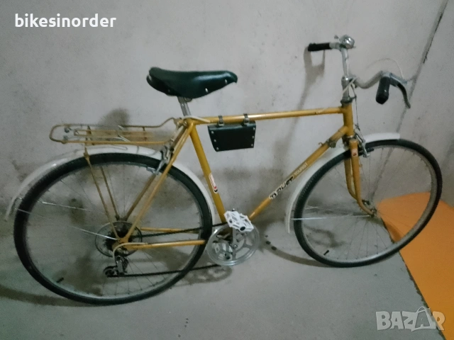 Уникално запазен Турист 28 цола 