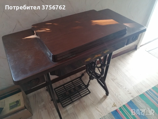 Продавам много запазена шевна машина от соца, снимка 2 - Шевни машини - 52213670