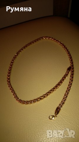 Колие медицинска стомана