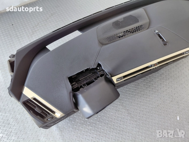 Арматурно Табло за BMW iX I20 с Head Up, снимка 2 - Части - 51607687