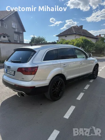AUDI Q-7 4.2 350 ps