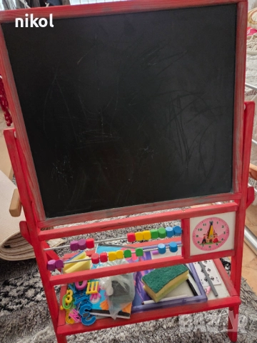 Продавам двустранна дъска за рисуване, снимка 2 - Образователни игри - 52154793