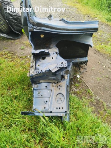 Нисан x trial предна дясна греда и колона