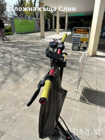 Електрическа тротинетка Kukirin M4 pro , снимка 4 - Велосипеди - 54202253