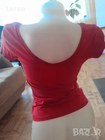 Тениска червен цвят, снимка 6 - Тениски - 49759333