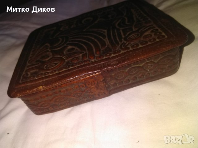 Кутия Рилски манастир хенд мейд от соца естествена кожа 170х150х40мм, снимка 7 - Декорация за дома - 37069801