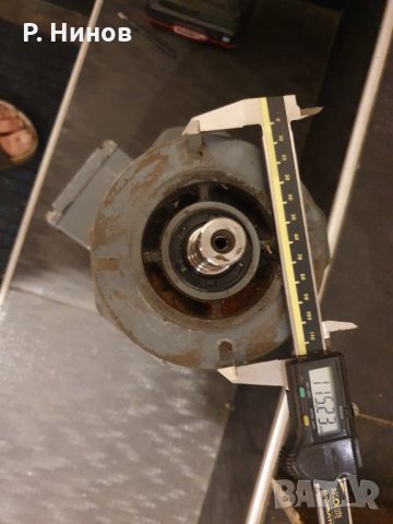 Монофазен ел.двигател/електромотор/електродвигател - редуктор 0.55 kW 35 оборота, снимка 1