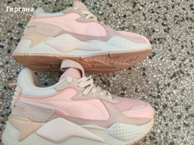 Дамски маратонки на PUMA, снимка 2 - Маратонки - 56426312