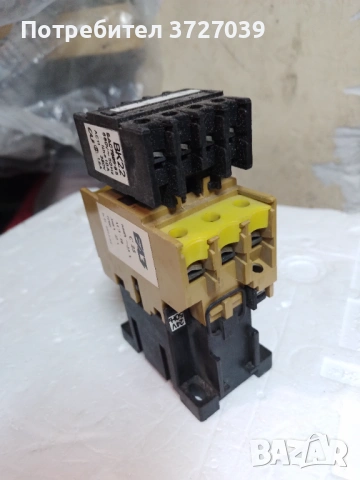 контактор АС-3/10   -  25А.с допълнителни контакти