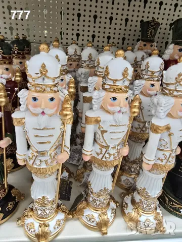 коледни фигурки , снимка 2 - Декорация за дома - 48068933