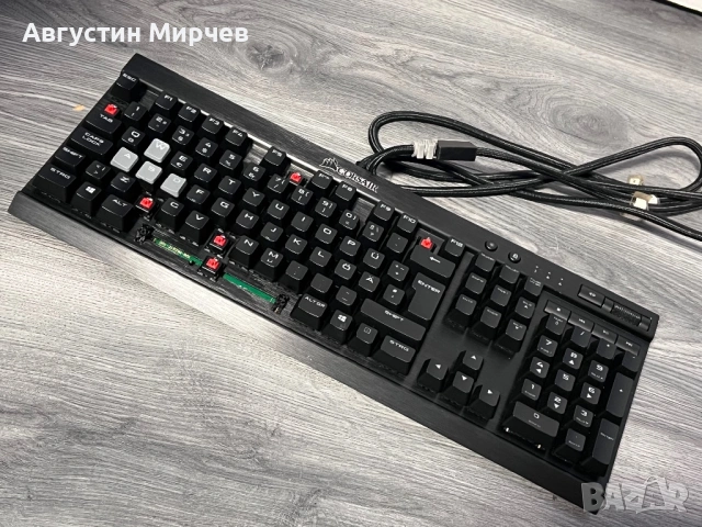 Corsair K70 LUX