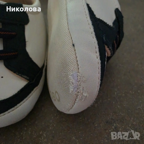 Подарявам табелка и обувчици + 1 памперс 2ка, снимка 4 - Други - 53846678