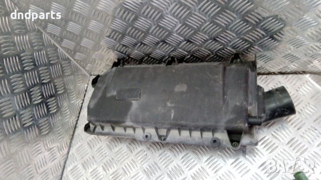 Кутия въздушен филтър VW Polo 1.4i 16v 2001г.
