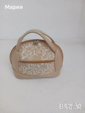 Дамска чанта за козметика , снимка 2 - Други - 47609338