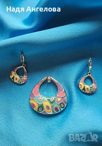 Посребрен комплект колие с обеци - 30 €