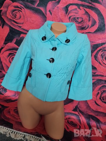 Светло синьо късо сако с копчета С, снимка 1