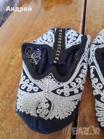 Стари родопски терлици #2, снимка 2 - Антикварни и старинни предмети - 52065760