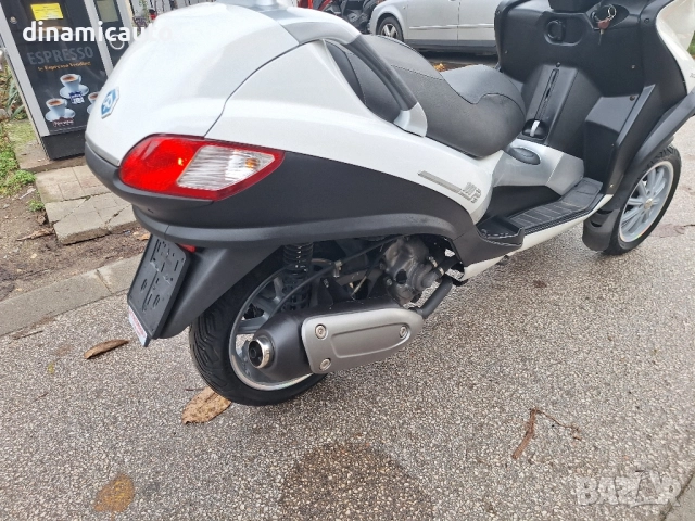 Piaggio MP3 300 ie - 2011г. - 2бр., снимка 5 - Мотоциклети и мототехника - 52483939