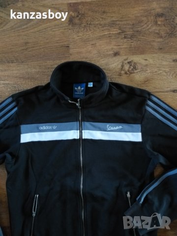 adidas vespa - страхотно мъжко горнище , снимка 2 - Спортни дрехи, екипи - 42759381