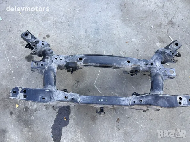 Заден мост от Toyota RAV4 2.0 D