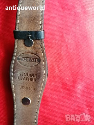 Дамски Часовник  FOSSIL, снимка 3 - Антикварни и старинни предмети - 40365126