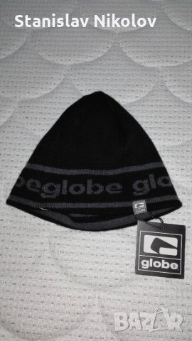 Зимна двулицева шапка Globe, снимка 2 - Шапки - 32043899