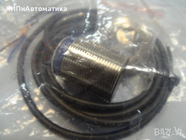 Индуктивен датчик Telemecanique XS530B1PAL2 Inductive Proximity Switch, снимка 4 - Резервни части за машини - 38500271
