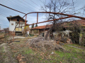 Къща с двор в село Братаница, снимка 1 - Къщи - 44651443