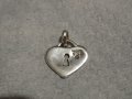 Старинен сребърен медальон заключено сърце и сребърно синджирче - Заключи сърцето си на любимата си, снимка 3