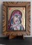 Дърворезбована рамка с иконопис Св.Богородица " Касперовска ", снимка 3