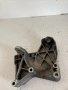 Конзола (стойка) за монтаж за Nissan Qashqai 1.5 Dci (2010) двигател K9K 8200633253, снимка 2