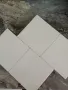 Фаянс бял релеф 15/15 см.+подарък, снимка 2