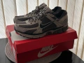 НОВИ Nike Zoom Vomero 5 College Grey/Black-Cave Stone 44.5, снимка 10