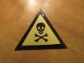 Много рядка емайлирана табела Внимание опасност от отровни вещества, ОПАСНО, ОТРОВНО, ОТРОВА  от 70т