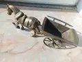 Бронзов кон с каручка, снимка 5