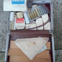 Стара автомобилна аптечка, снимка 2 - Антикварни и старинни предмети - 35187632