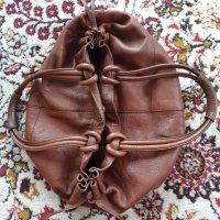 Miu Miu кожена чанта, снимка 5 - Чанти - 40361750