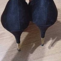 HM обувки велур, снимка 2 - Дамски обувки на ток - 29301623