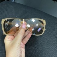 Слънчеви очила Burberry, снимка 1 - Слънчеви и диоптрични очила - 29374319