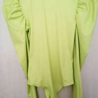 Уникално боди с интересен дълъг ръкав Bershka , снимка 4 - Блузи с дълъг ръкав и пуловери - 38102985