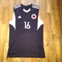 Футболен потник Адидас на звездата на Албания Сикалеши №16 размер С, снимка 1 - Футбол - 42511441
