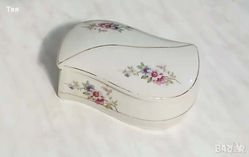 Порцеланова бижутерка Ябълков цвят , снимка 1