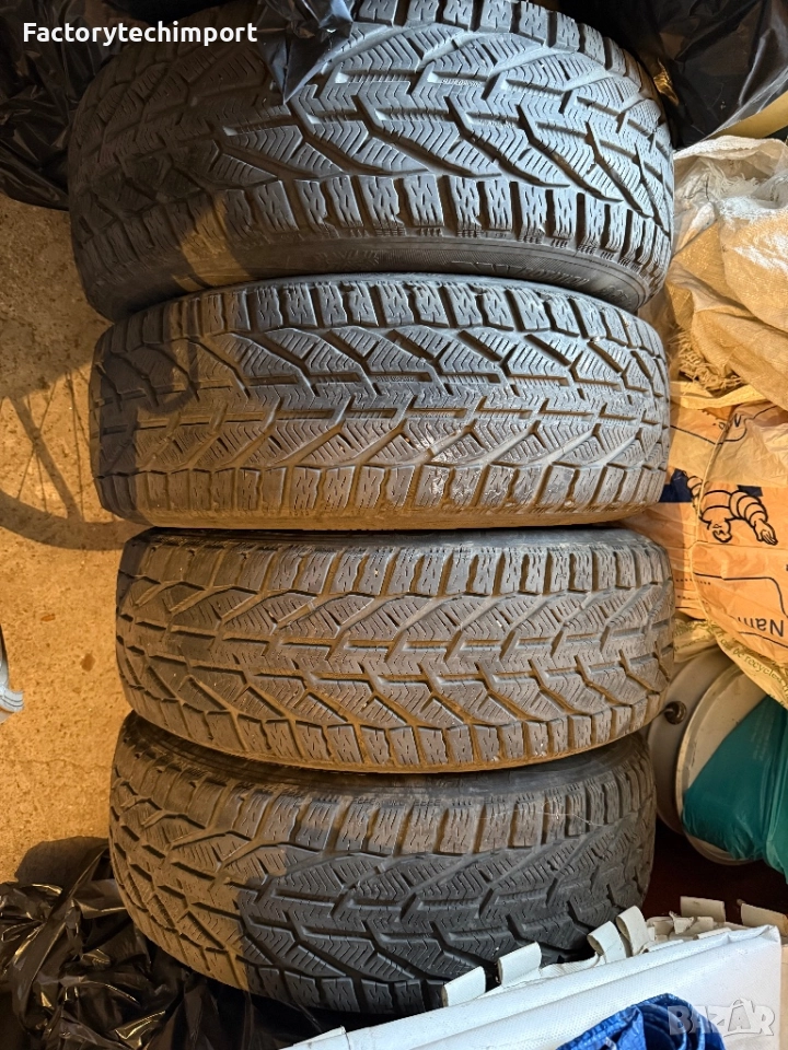 Зимни Kormoran 205/60R16, снимка 1