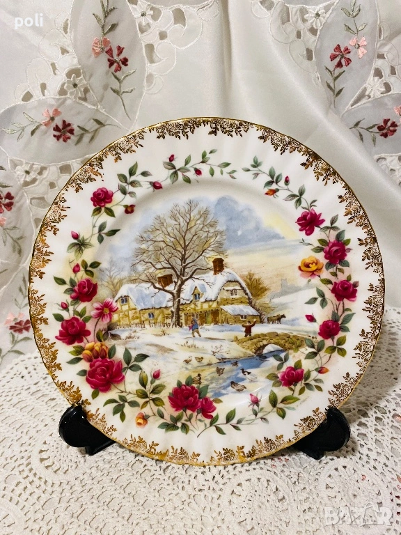 порцеланова чиния за стена , снимка 1