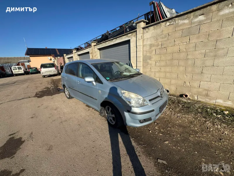 toyota corolla verso 2.2 d-cat navi на части тойота  корола версо, снимка 1