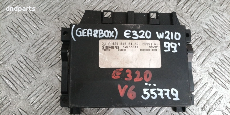 Компютър скорости Mercedes E320 W210 1999г. A0245458132 5WK33811 , снимка 1