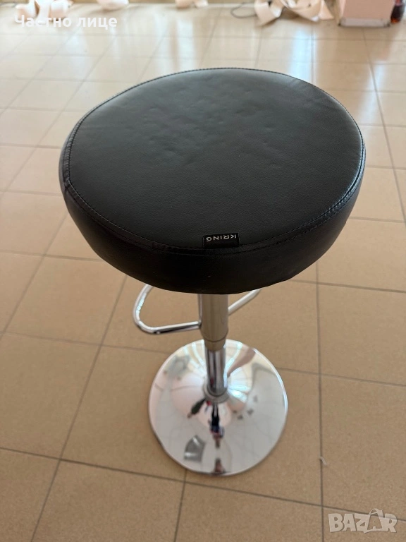 Бар стол - два броя, снимка 1