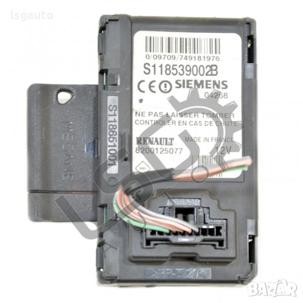 Четец с карта Renault GRAND SCENIC II 2004-2009 RM170821N-173, снимка 1