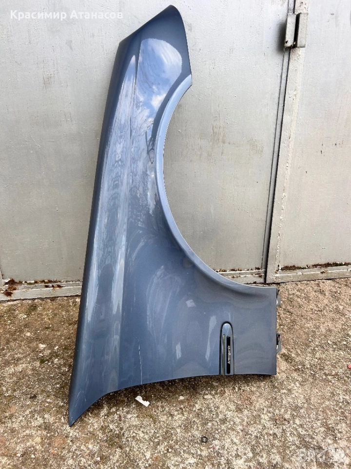 Преден калник десен  за Мерцедес Е-класа W211. Седан. комби. 2007г, снимка 1