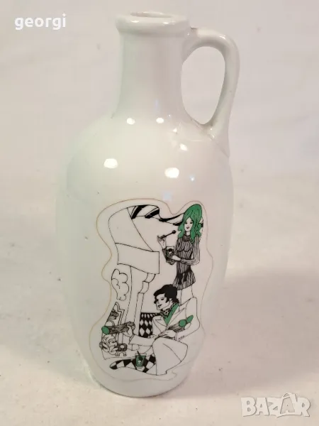 порцеланова бутилка 22/2, снимка 1